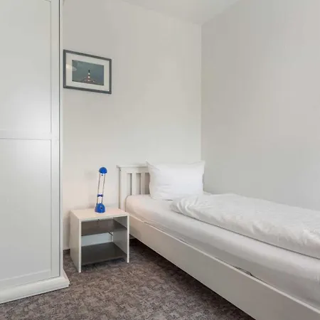 Eg Hinten Id 183 *